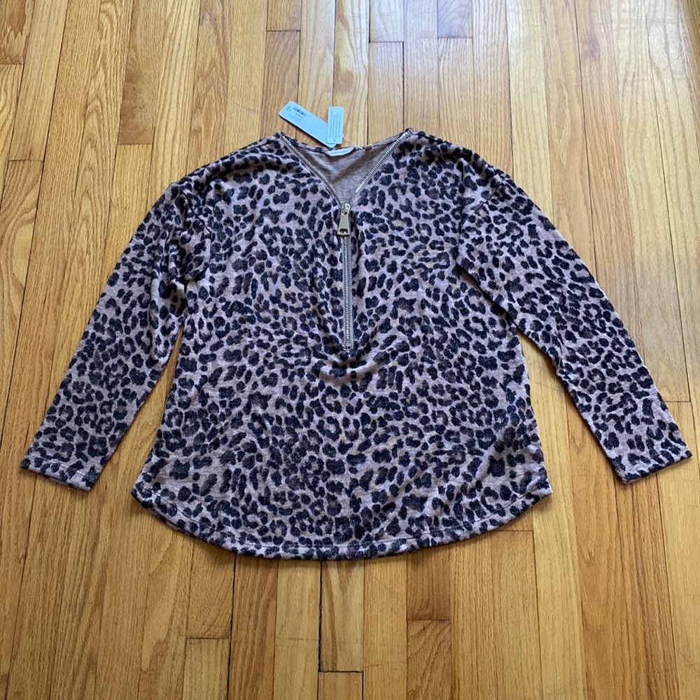 NWT Soft Surroundings Cheetah Blouse
